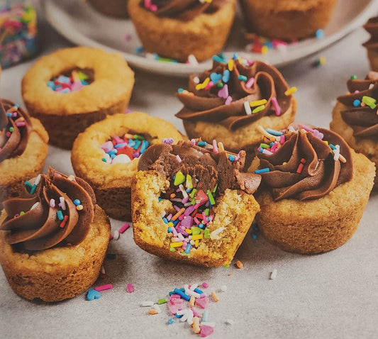 Piñata Cookie Cups